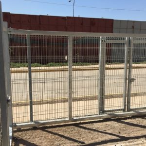 PORTON METALICO CORREDIZO